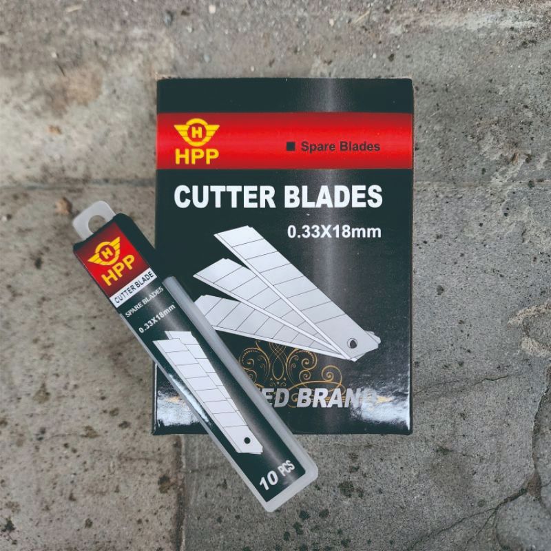 

ISI CUTTER BESAR 18 MM (1 PAK)