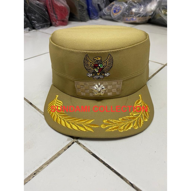 TOPI KOMANDO LURAH