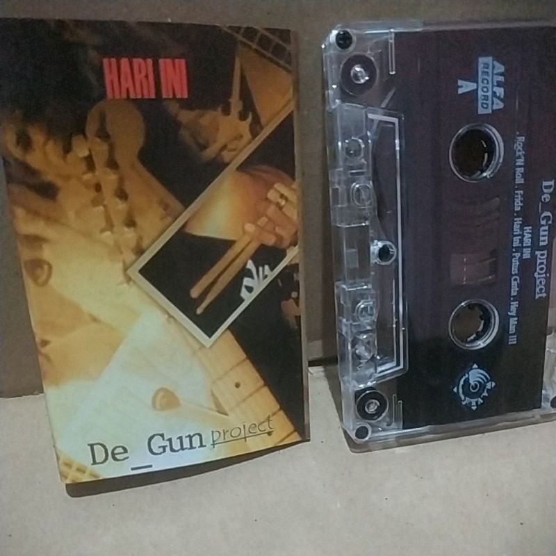 Kaset pita De_Gun Project