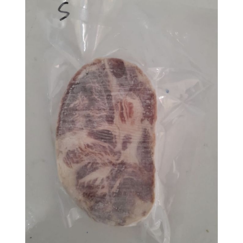 

Aus Tenderloin . Sirloin meltique steak 1 kg