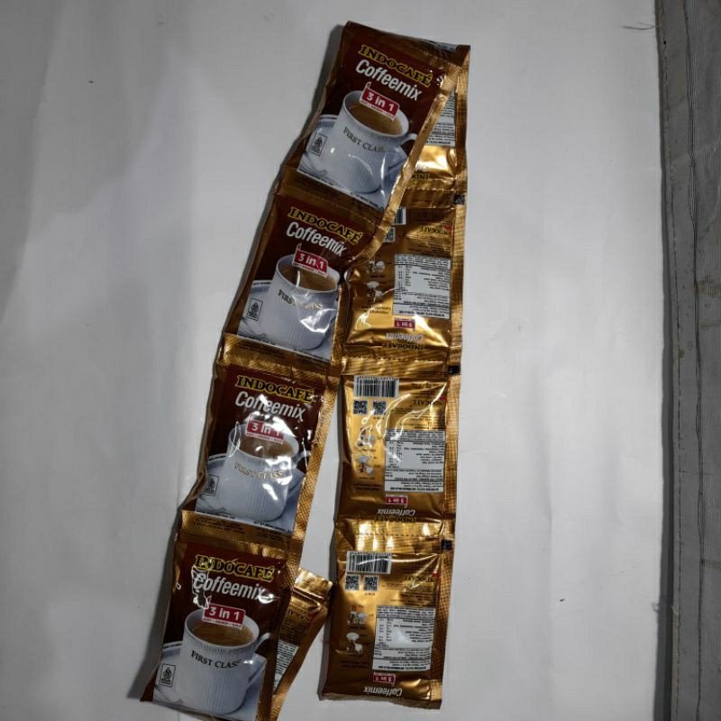 

Kopi Indocafe coffeemix 1 Renceng (10 pcs)