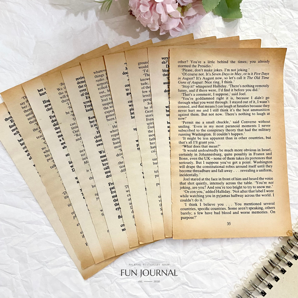 

NATURAL OLD NOVEL PAPER ORIGINAL UNTUK JOURNAL JURNAL SCRAPBOOK DIY BUJO