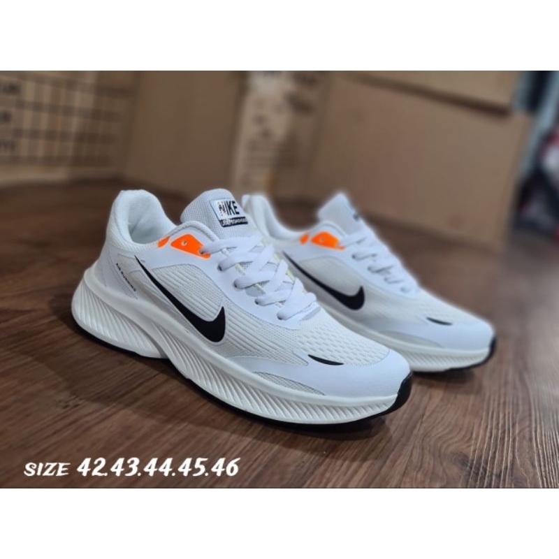 SEPATU SNEAKERS / SEPATU SPORT PRIA / SEPATU SPORT IMPORT / SEPATU MODEL TERBARU / SEPATU BIG SIZE