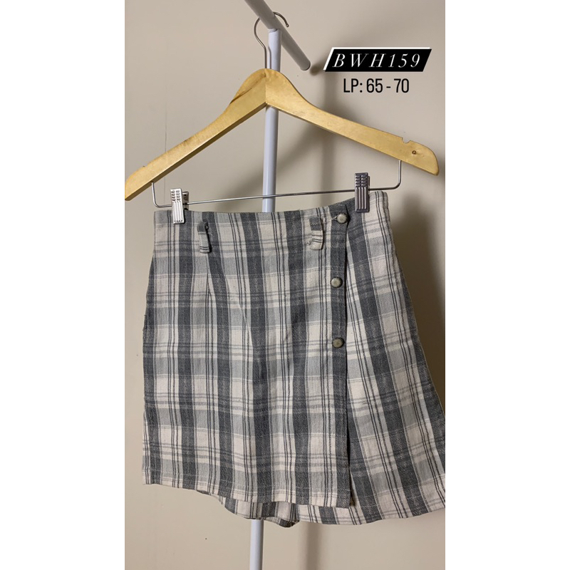 ROK CELANA KOREA - WANITA