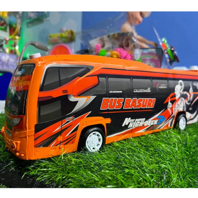 Bus basuri om tololet om warna random