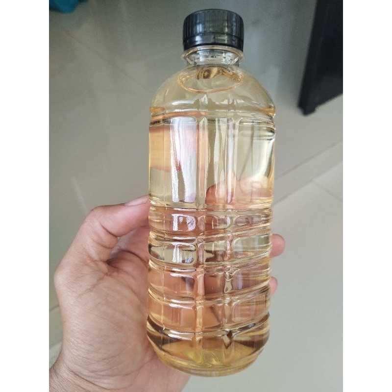

Minyak Kelapa Asli 500 ml Murni 100% / Klentik / Keletik / Lentik