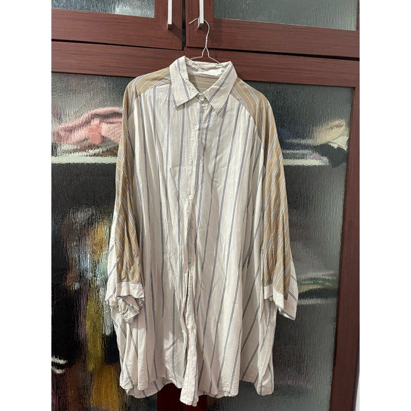 preloved oversized stripe shirt by nada puspita (embun)
