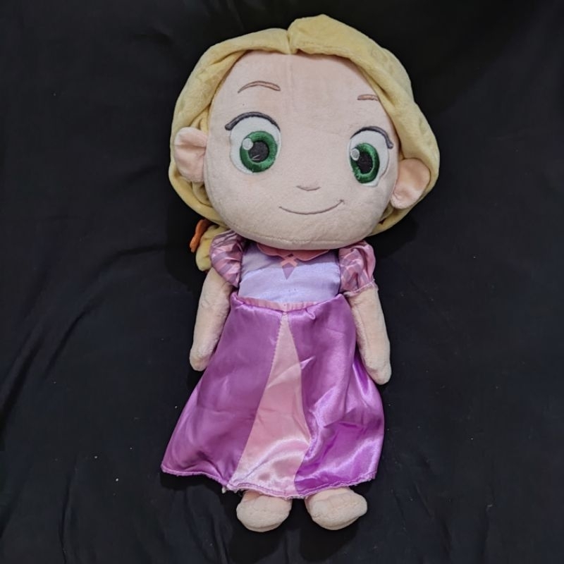 boneka rapunzel