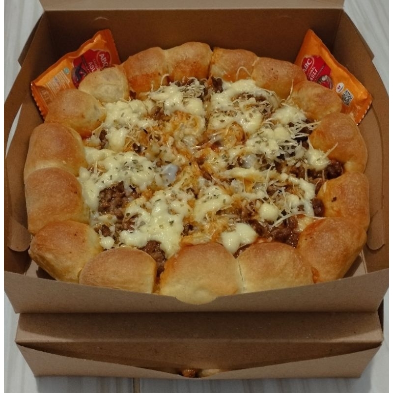 

PIZZA SOSIS MOZZARELLA