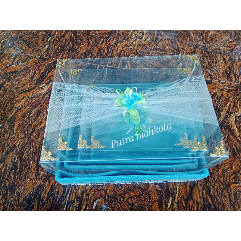 

Isi 4pcs Kotak Seserahan Pernikahan Set Lengkap Box Plus Tutup