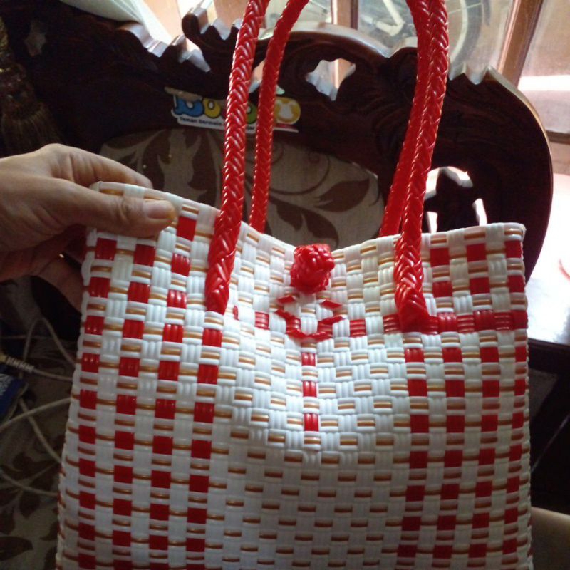 new tas anyaman merah putih