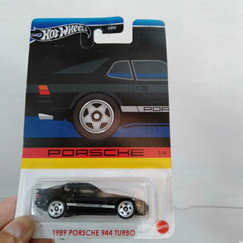 Hotwheels 1989 porsche 944 turbo