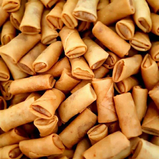 

SUMPIA UDANG PEDAS 150GR / LUMPIA UDANG PEDAS