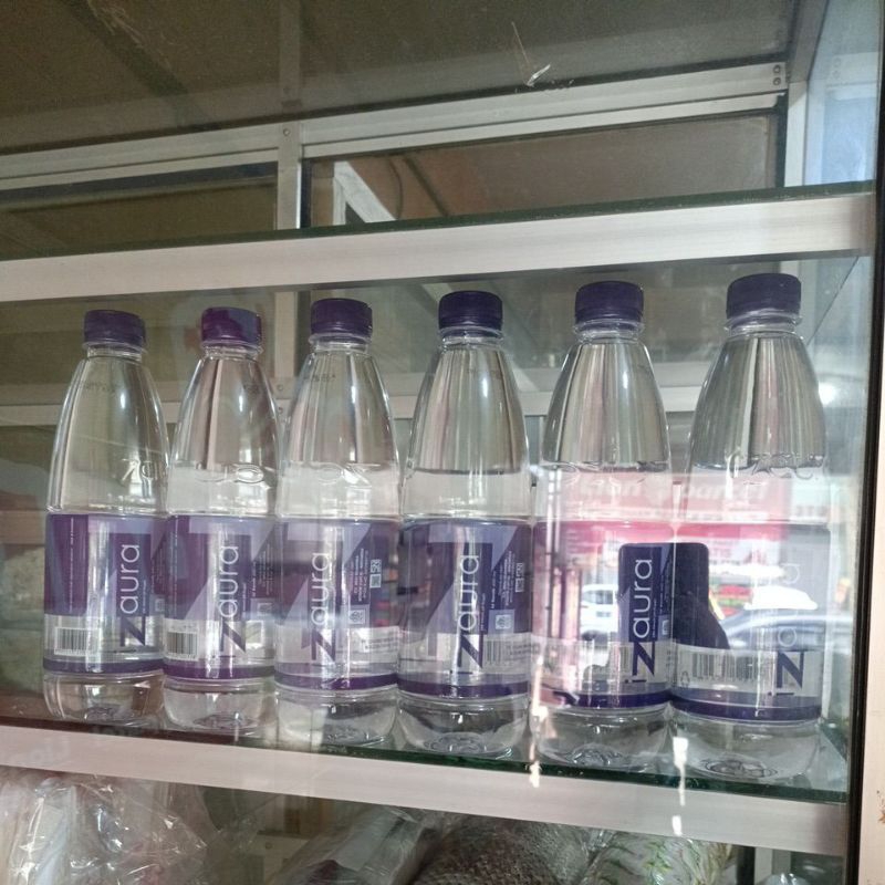 

Air Minum Izaura / Izaura Alkaline Water pH 8+ / Air Alkali pH 8+