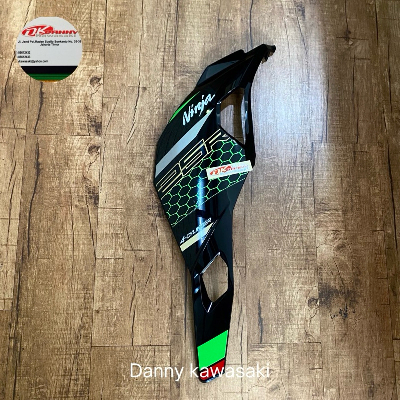 Fairing kanan set zx25r 2020-2021 original