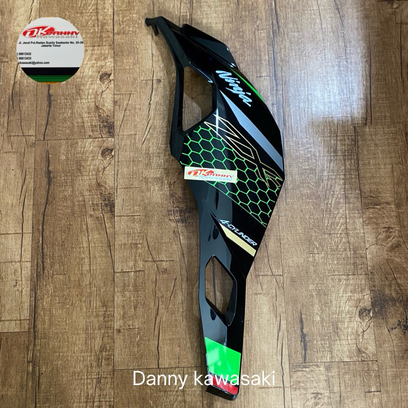 Fairing set kiri tawon zx25r 2020-2021 original