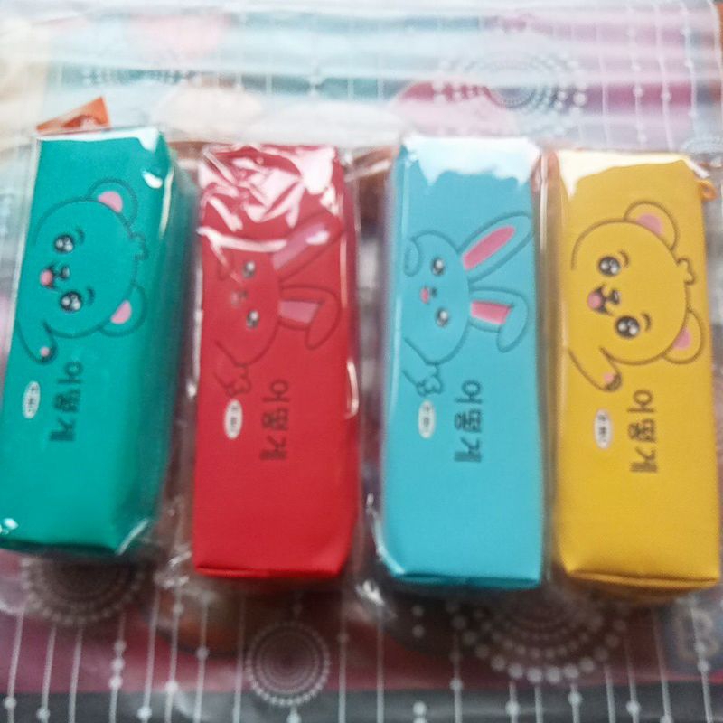 

KOTAK PENSIL | KAIN | KARAKTER LUCU | ST 555 C