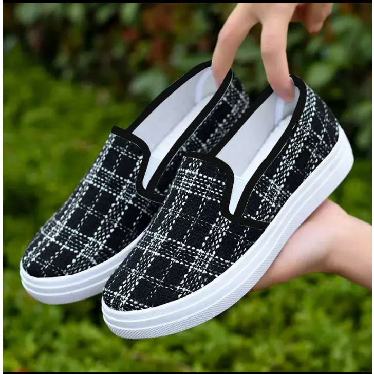 Sepatu Sneakers Wanita Tanpa Tali Slip On Sepatu Sekolah Rajut Sport