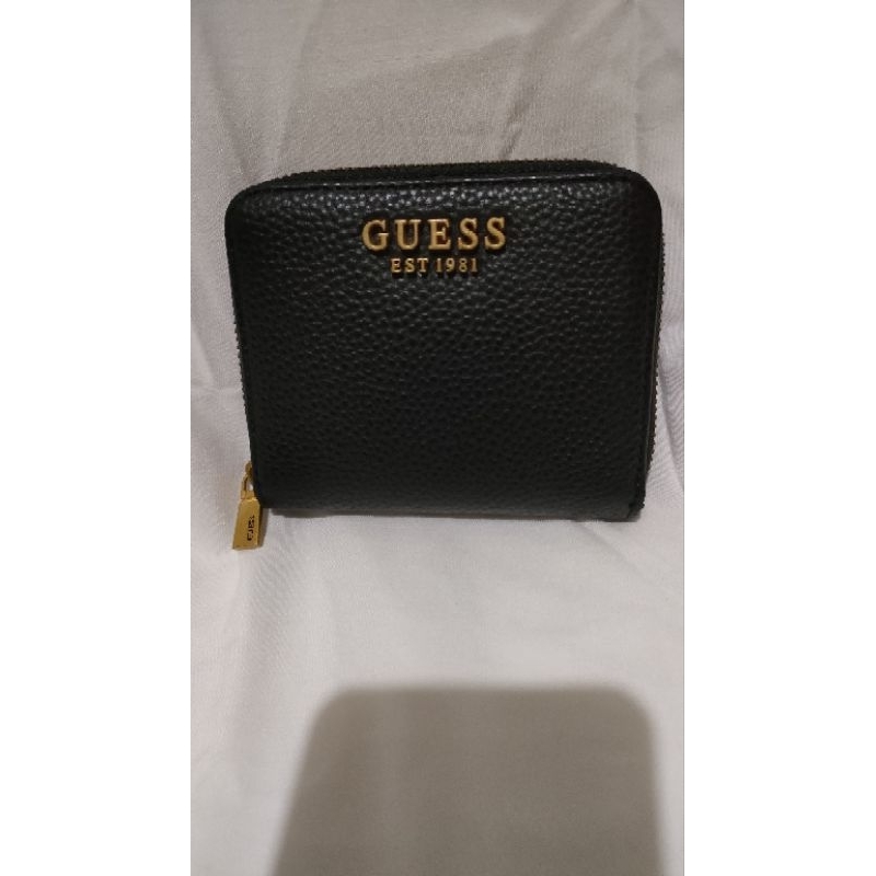 small wallet guess
