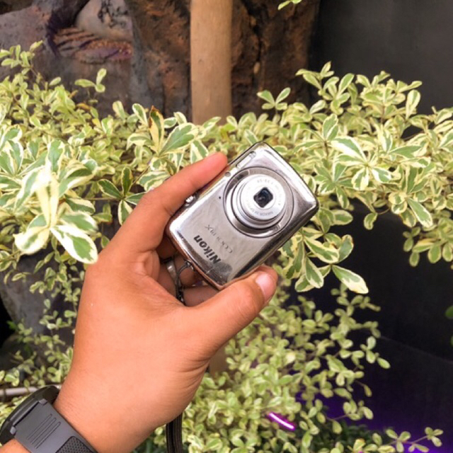 Kamera Digital Digicam Pocket Nikon Coolpix S01 silver