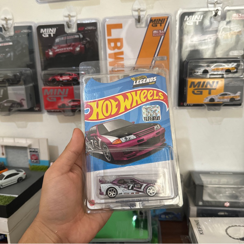 Legend Tour R32 2022