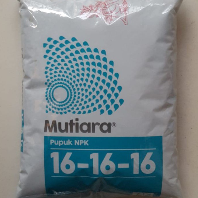 FG2 Pupuk NPK Mutiara 161616 1KG Kemasan Pabrik