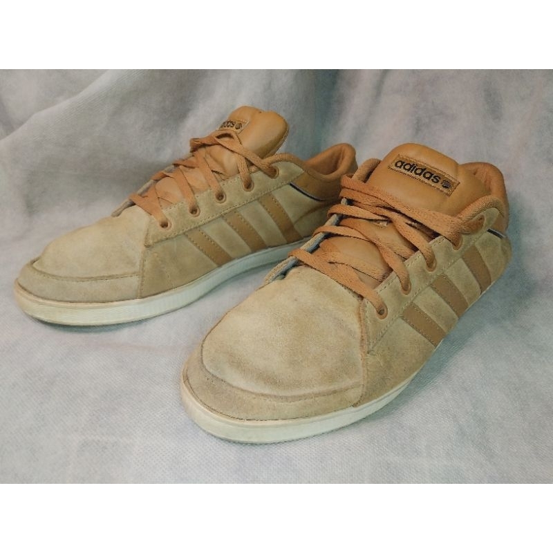 adi das neo bekas size 44 (28cm)