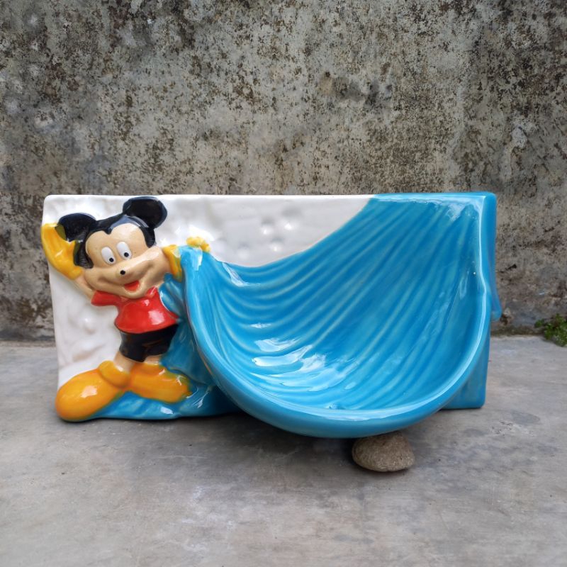 Tempat sabun keramik dinding / tempat sabun tempel dinding tembok