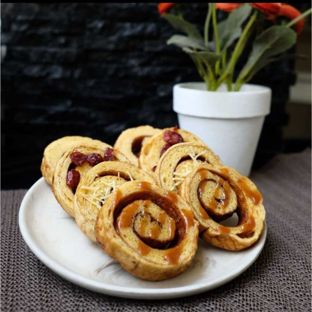 

Crispy Cinnamon Rolls (Bagelan Cinnamon Rolls)