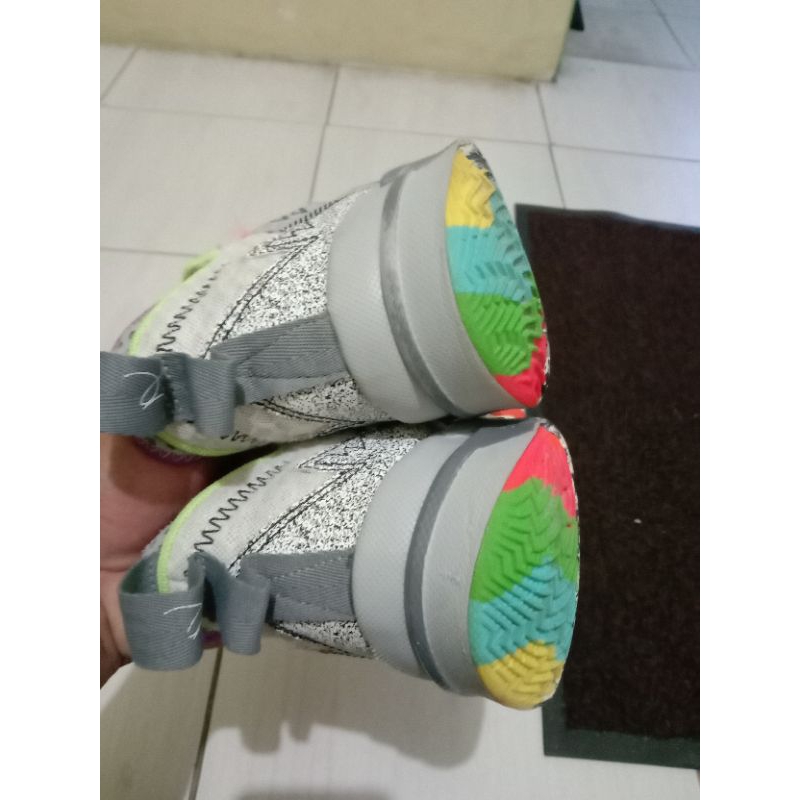 sepatu basket why not zero 3 second