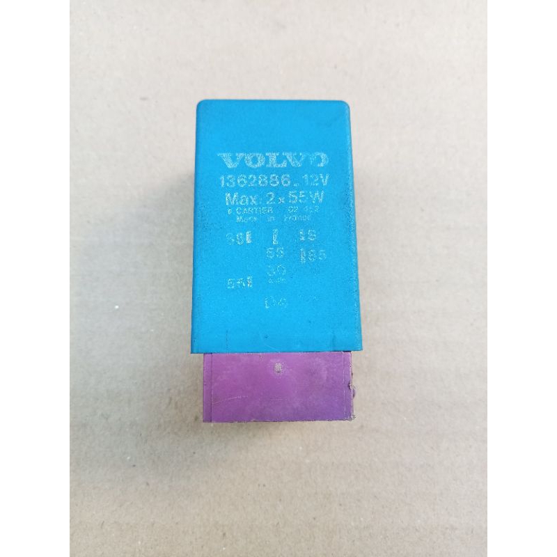 Relay Lampu Depan Volvo 960