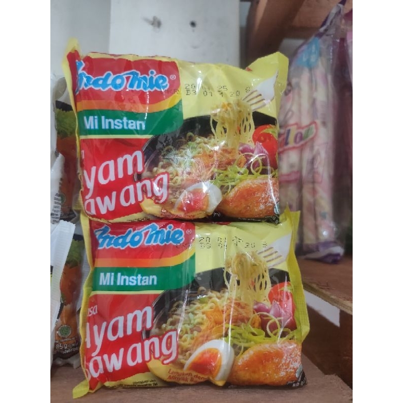 

indomie ayam bawang indomie kuah 1 pcs