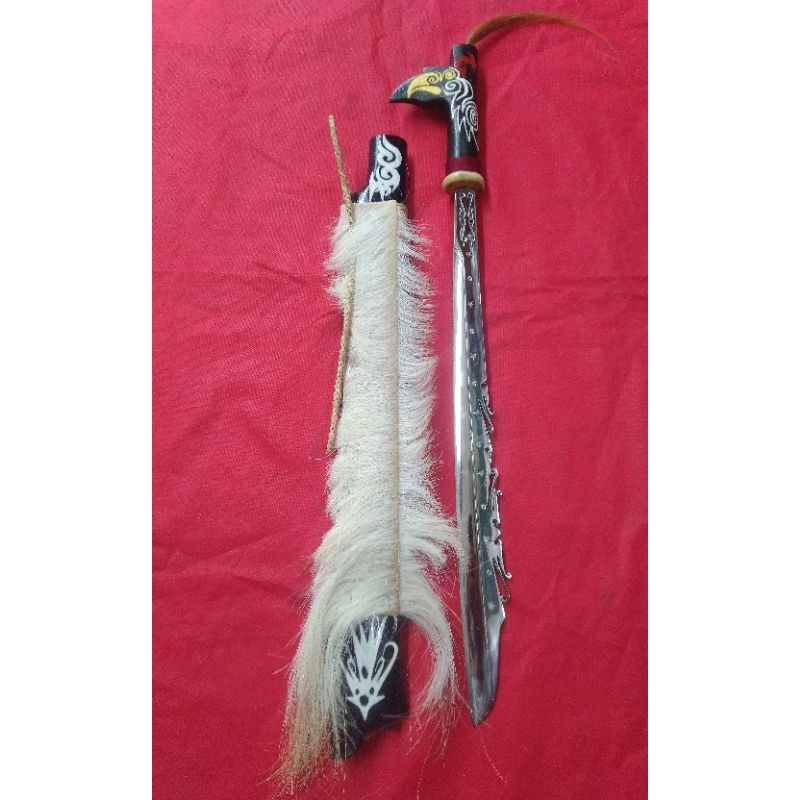 mandau baja putih anti karat, kompang bulu khas dayak kalimantan