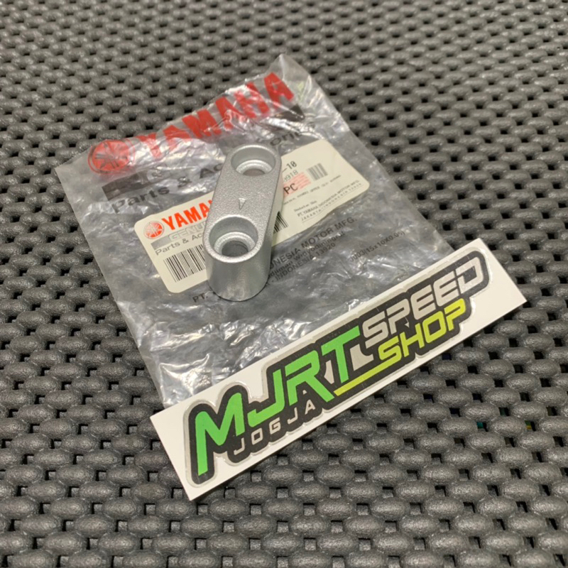 RAISER STANG KLEM STANG KLEM SEGITIGA RX KING VIXION SCORPIO ORIGINAL YAMAHA