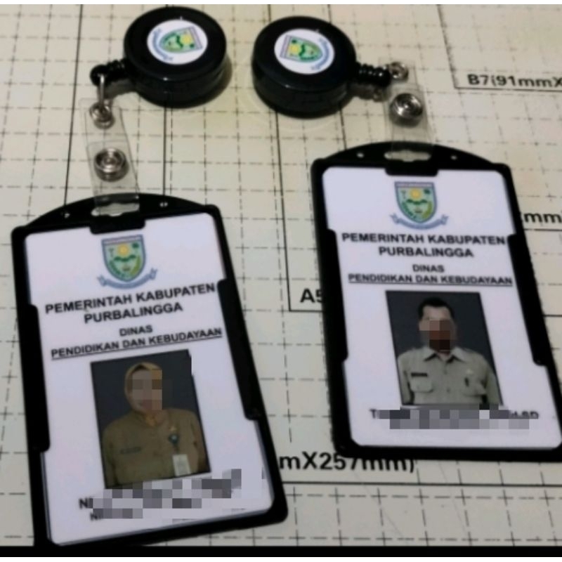 

CERAK ID CARD MURAH free desain KARTU KARYAWAN KARTU MAHASISWA KARTU PELAJAR KARTU ANGGOTA