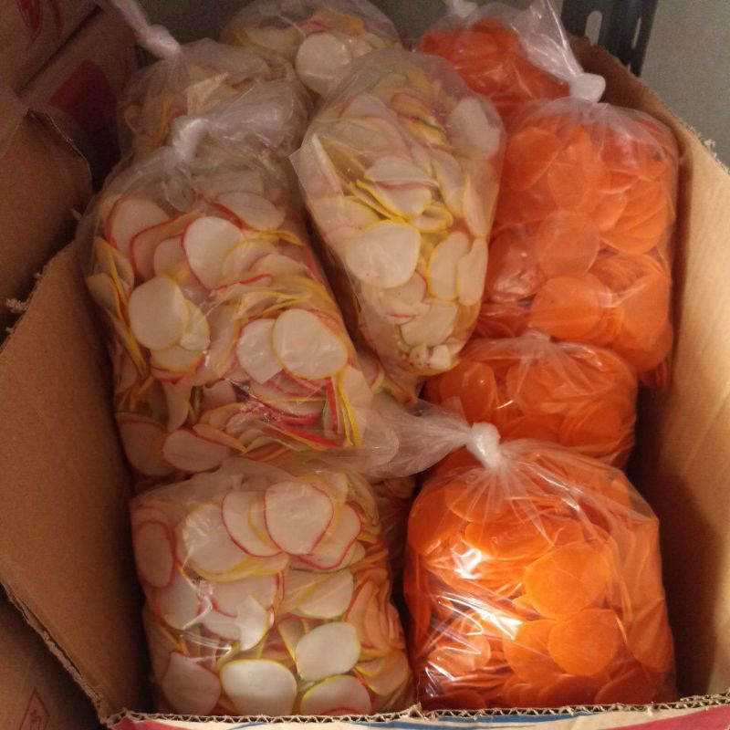 

kerupuk mentah putih kerupuk oren / kerupuk seblak