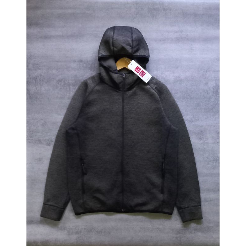 UNIQLO - HOODIE SWEET DRY