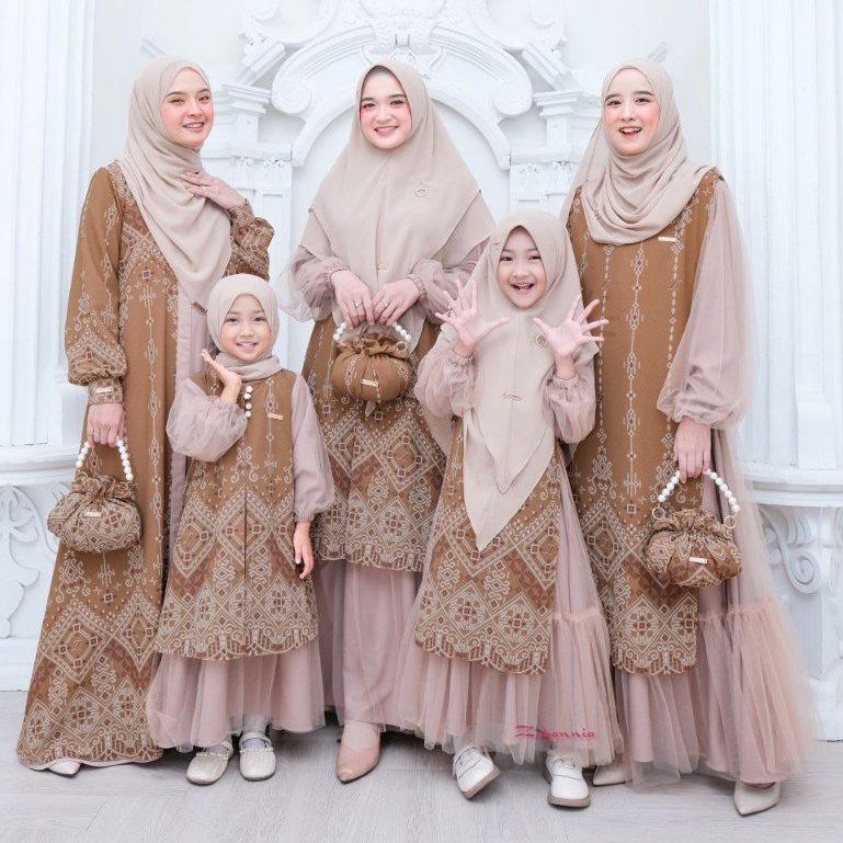 Zabannia terbaru Maharani dress couple mom and kids  kode 1 2 3 soft brown gamis syari muslimah anak