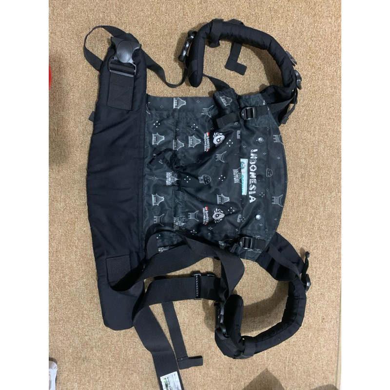 PRELOVED Gendongan activa Bayiku.id