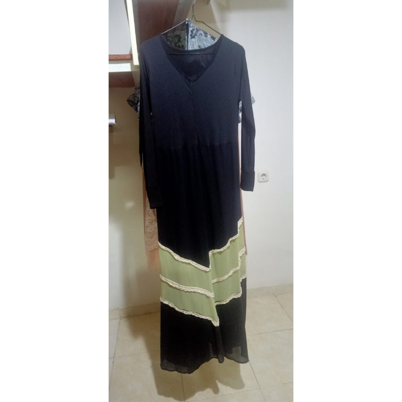 PL/PRELOVED GAMIS HITAM