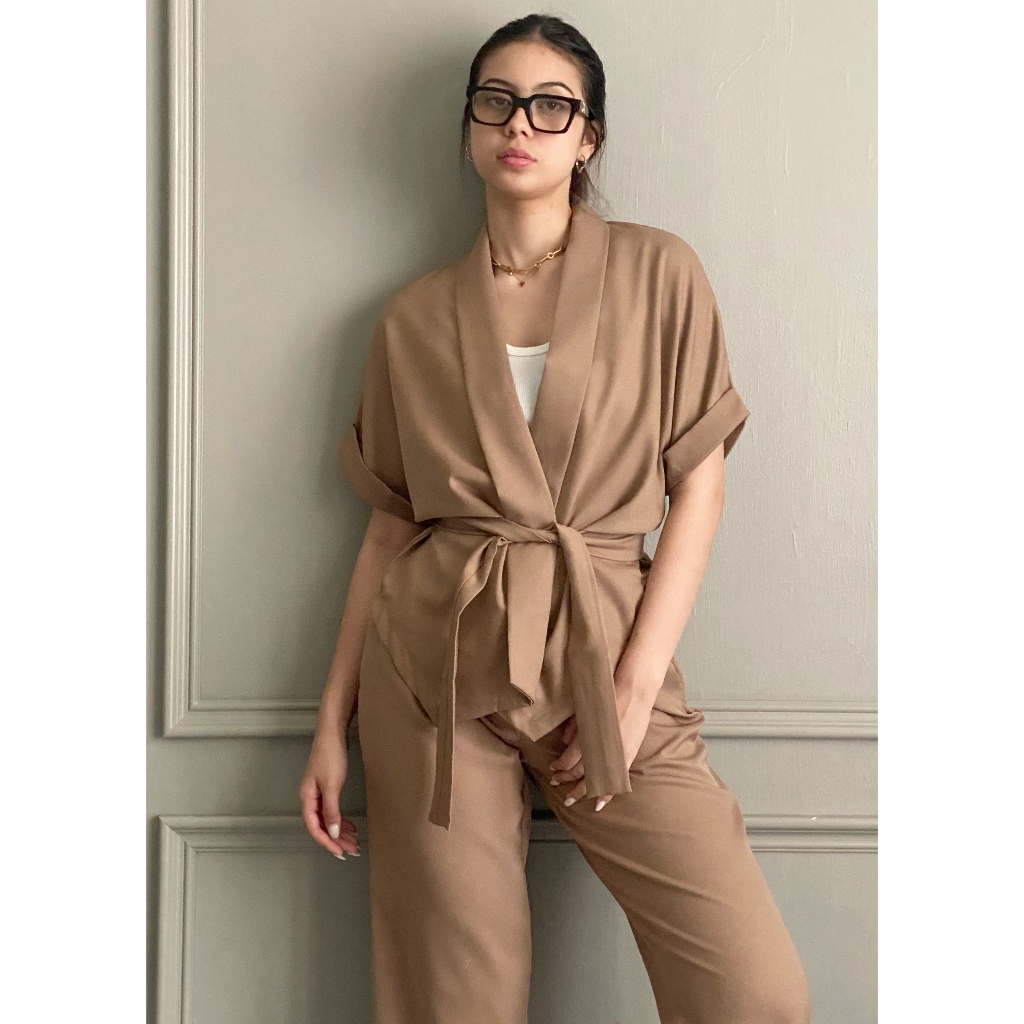 Kimo - Woman At Work