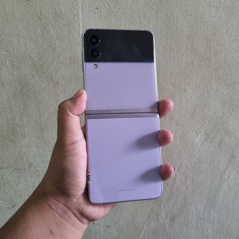 Samsung Z Flip 3 5G 8/256gb Minus
