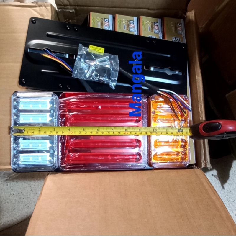 Lampu Stop Rem Belakang LED Truk Fuso/Trailer DNY-101.24V