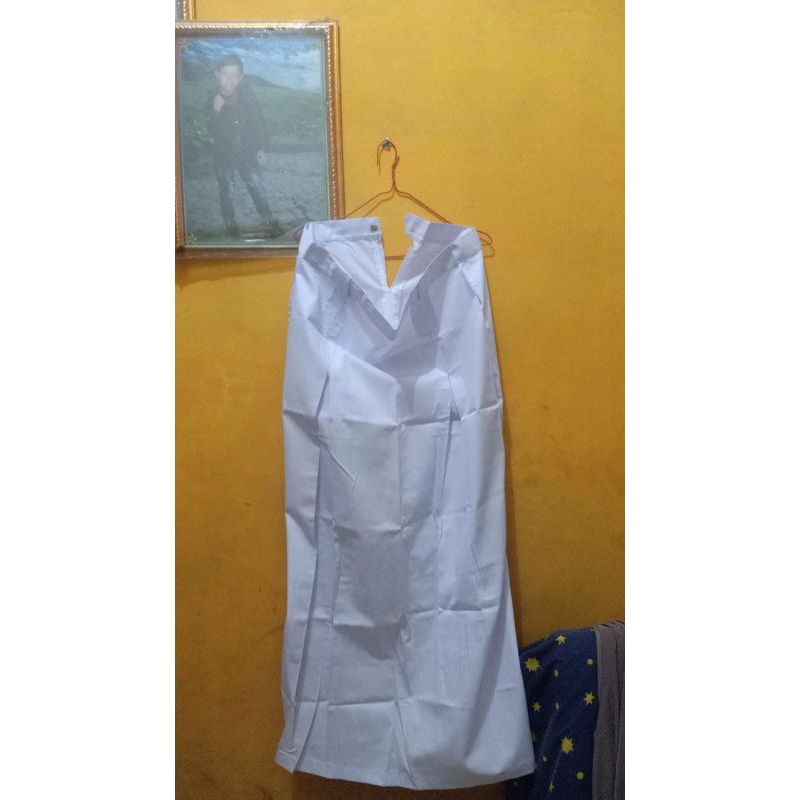 PRELOVED rok putih smp