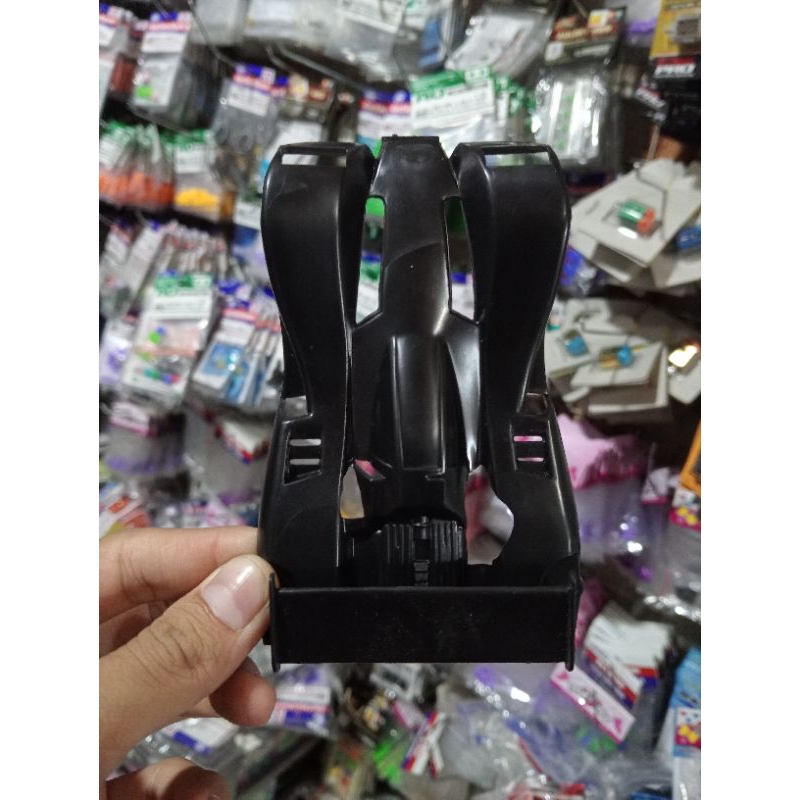 REP TAMIYA BODY SET BLACK SABER