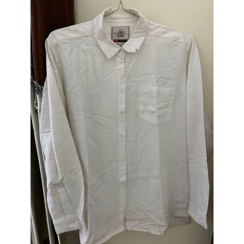 PRELOVED Kemeja Putih Logo Jeans
