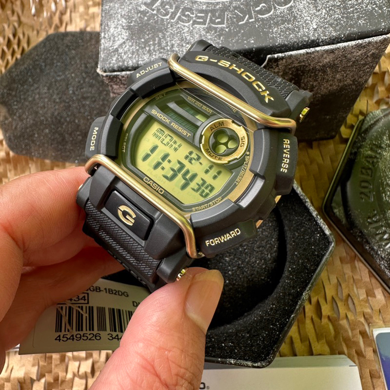 GD-400gb gshock gd400gb casio g shock gd 400 gd-400gb-1b2dg