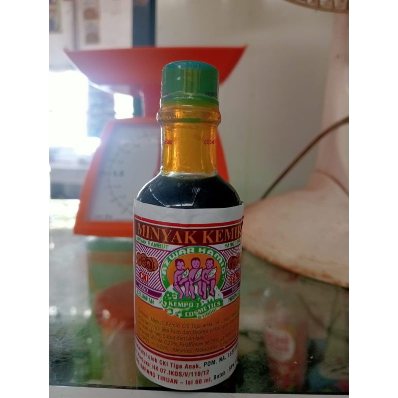 minyak rambut/minyak kemiri/kemiri/minyak rambut kemiri