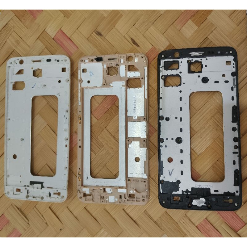 TATAKAN LCD FRAME TULANG TENGAH SAMSUNG J7 PRIME BEKAS ORIGINAL COPOTAN
