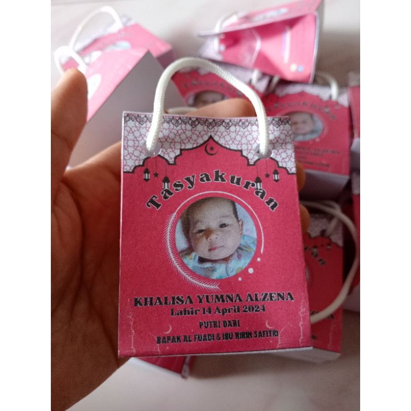 

Paper Bag Telur Tasyakuran Aqiqah.